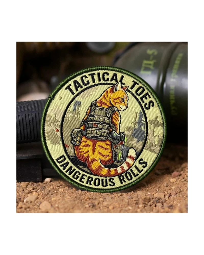 Custom woven patch sample 7